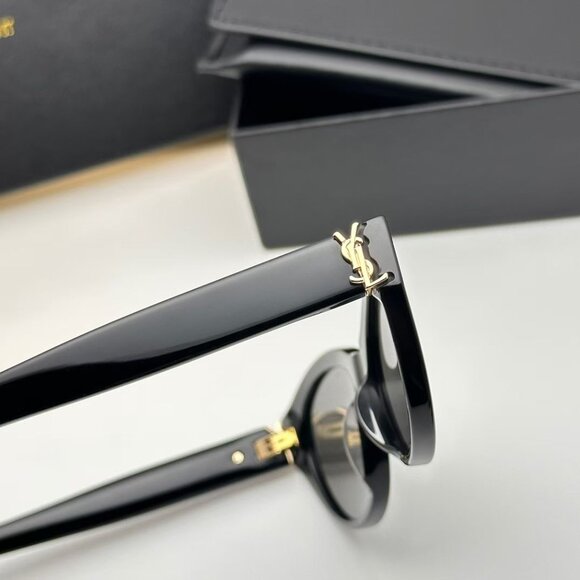 Saint Laurent Black Cat-Eye Sunglasses | Barely Worn
